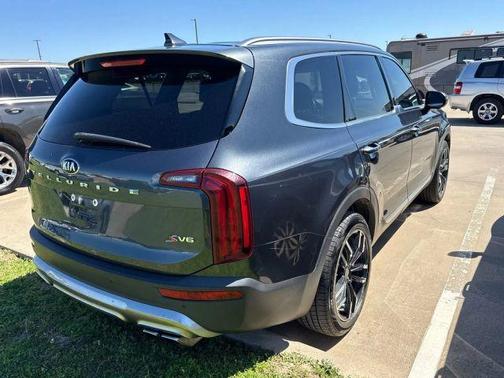 Gray 2020 Kia Telluride S