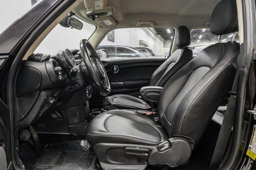 2017 MINI Hardtop Cooper