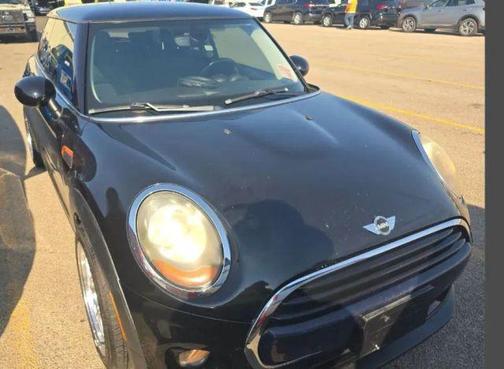 2017 MINI Hardtop Cooper