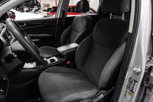 2018 Kia Sorento L