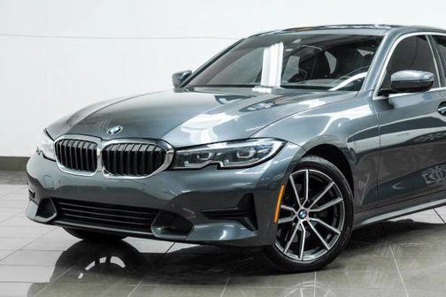 2022 BMW 330 i xDrive