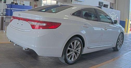 2016 Hyundai Azera Base