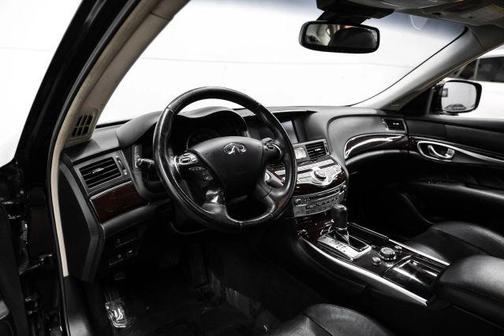 2011 INFINITI M37 Base