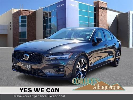 2025 Volvo S60 B5 Core