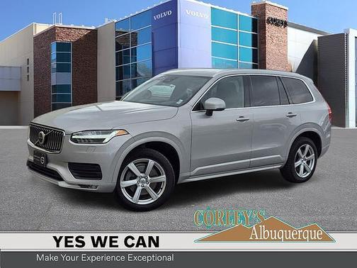 Silver Dawn 2023 Volvo XC90 Core
