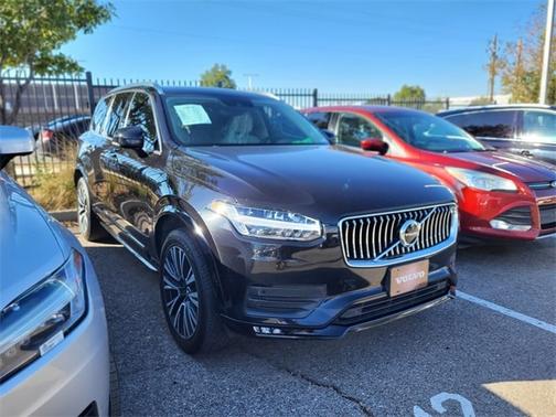 2021 Volvo XC90 T6 Momentum 7 Passenger