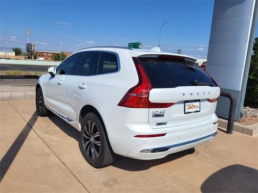 2022 Volvo XC60 Recharge Plug-In Hybrid eAWD Inscription