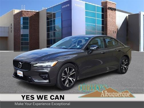 2025 Volvo S60 B5 Core