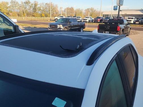 2023 Buick Envision Essence FWD