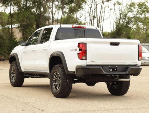 Summit White 2026 Chevrolet Colorado ZR2