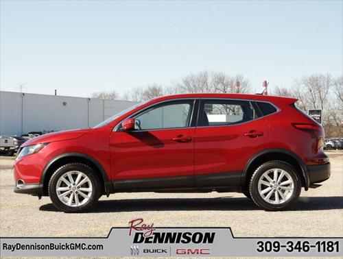 2018 Nissan Rogue Sport SV