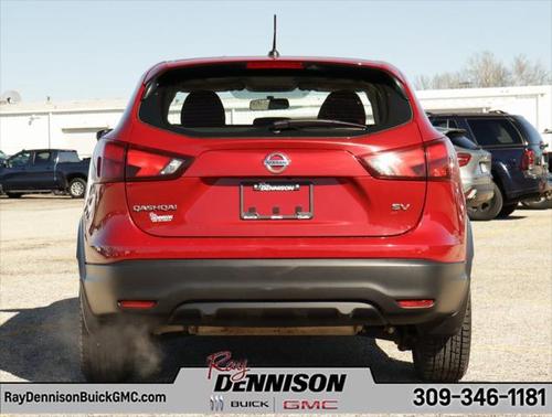 2018 Nissan Rogue Sport SV