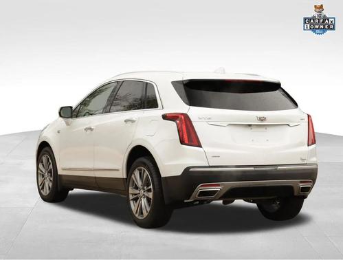 Crystal White Tricoat 2021 Cadillac XT5 Premium Luxury