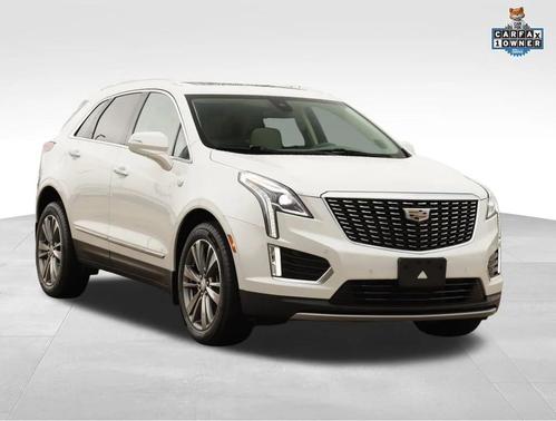Crystal White Tricoat 2021 Cadillac XT5 Premium Luxury