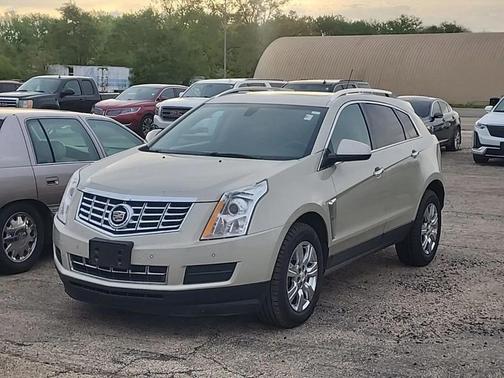 Silver Coast Metallic 2015 Cadillac SRX Luxury Collection
