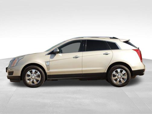 Silver Coast Metallic 2015 Cadillac SRX Luxury Collection