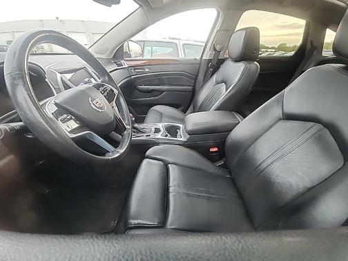 Silver Coast Metallic 2015 Cadillac SRX Luxury Collection