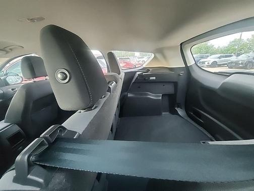Magnetic Metallic 2017 Ford Escape S