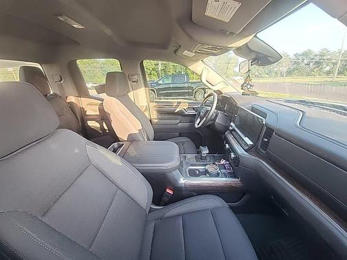 Onyx Black 2023 GMC Sierra 1500 Elevation