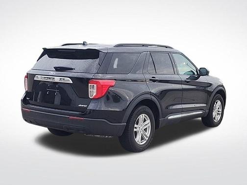 AGATE BLACK 2023 Ford Explorer XLT