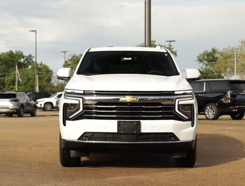 Summit White 2026 Chevrolet Suburban LT