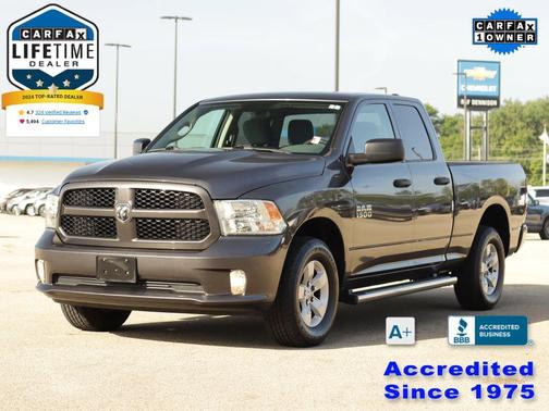 Granite Crystal Metallic Clearcoat 2018 RAM 1500 Express
