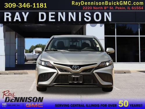 Celestial Silver Metallic 2024 Toyota Camry SE