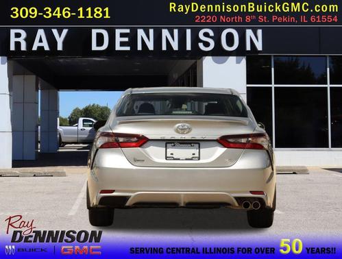 Celestial Silver Metallic 2024 Toyota Camry SE