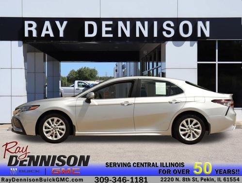 Celestial Silver Metallic 2024 Toyota Camry SE