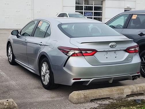 Celestial Silver Metallic 2024 Toyota Camry SE