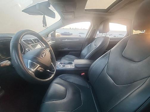 Agate Black 2020 Ford Fusion Hybrid Titanium
