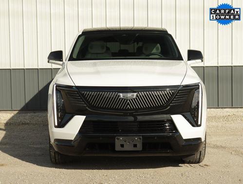 2025 Cadillac Escalade IQ Sport 1