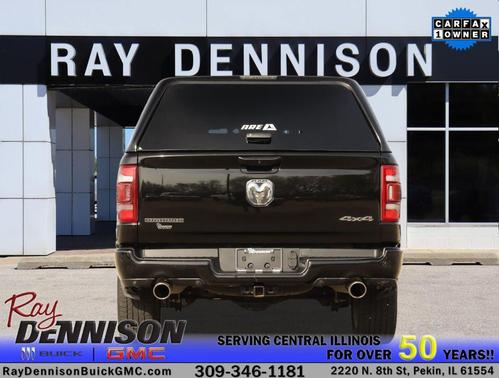 Diamond Black Crystal Pearlcoat 2022 RAM 1500 Big Horn/Lone Star