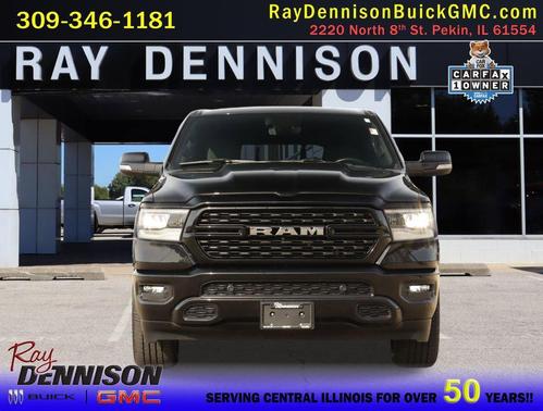 Diamond Black Crystal Pearlcoat 2022 RAM 1500 Big Horn/Lone Star