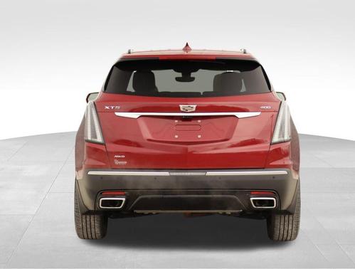 Red Horizon Tintcoat 2020 Cadillac XT5 Sport