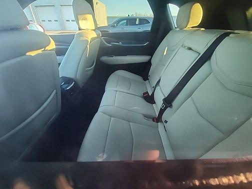 2020 Cadillac XT5 Sport