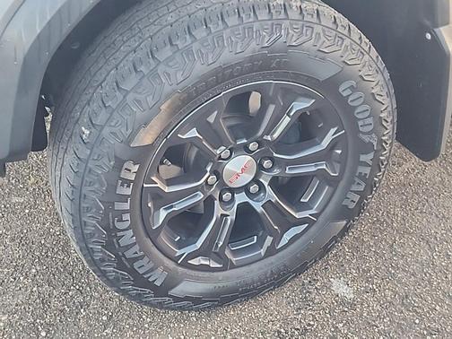 2023 GMC Canyon Elevation