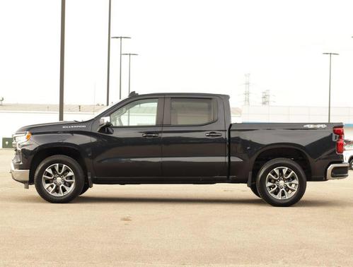 Dark Ash Metallic 2024 Chevrolet Silverado 1500 LT