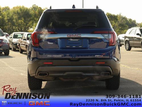 2023 GMC Acadia AWD AT4
