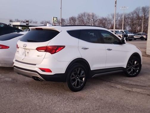 2017 Hyundai Santa Fe Sport 2.0L Turbo Ultimate