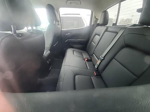 Satin Steel Metallic 2019 GMC Canyon SLT