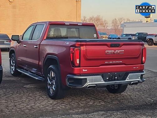 2024 GMC Sierra 1500 SLT