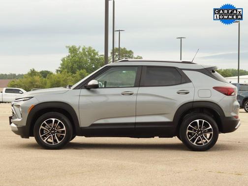 Sterling Gray Metallic 2024 Chevrolet Trailblazer LT