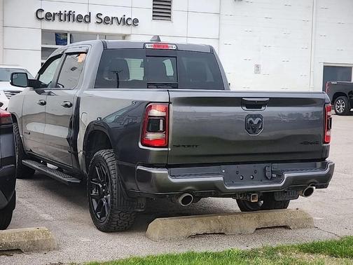 Granite Crystal Metallic 2022 RAM 1500 Sport
