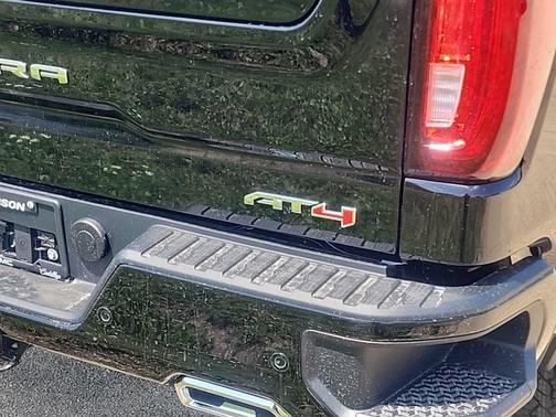 Onyx Black 2026 GMC Sierra 1500 AT4