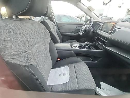 Gun Metallic 2022 Nissan Rogue S