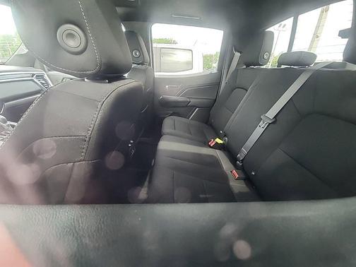 Onyx Black 2026 GMC Canyon Elevation