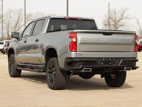 Sterling Gray Metallic 2026 Chevrolet Silverado 1500 LT Trail Boss
