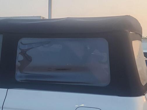Oxford White 2022 Ford Bronco Base