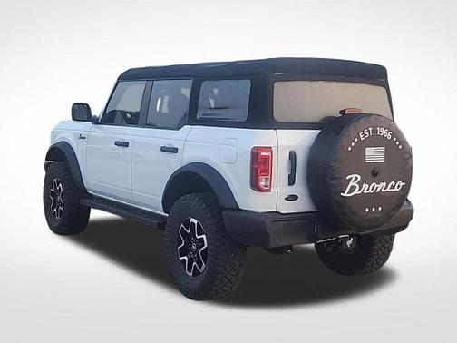 Oxford White 2022 Ford Bronco Base